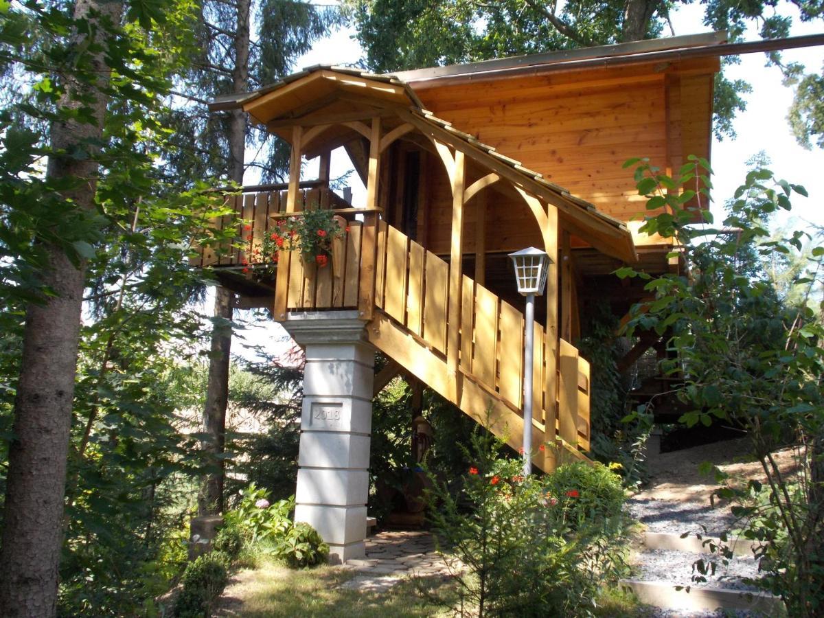 Baumhaus Wolfshoehle Fischach المظهر الخارجي الصورة