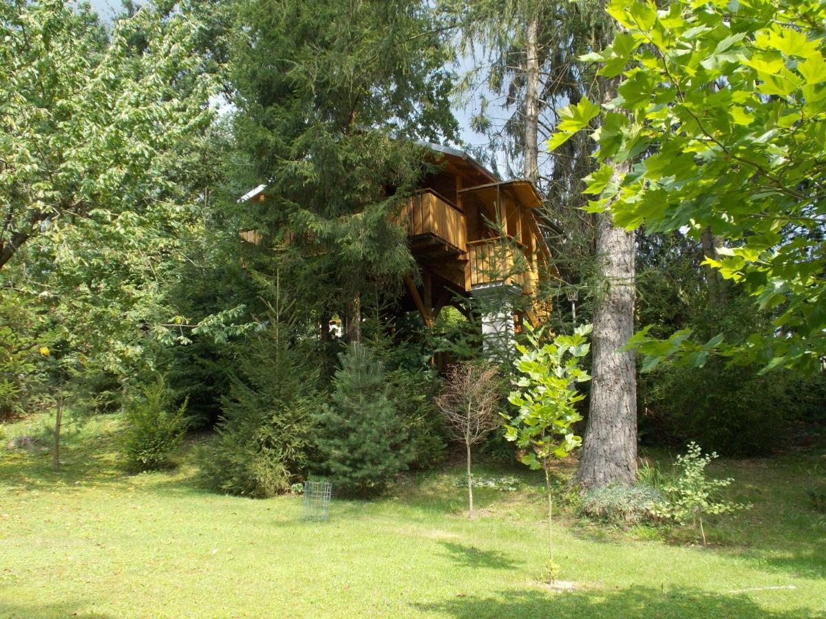 Baumhaus Wolfshoehle Fischach المظهر الخارجي الصورة